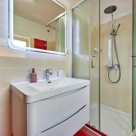 Apartmán Teuta_commodious At The *